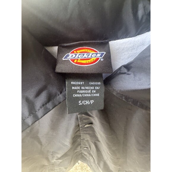 NWT Dickies  Snap Front Jacket Mens S Black Nylon Weather Resistant Windbreaker - Picture 3 of 3